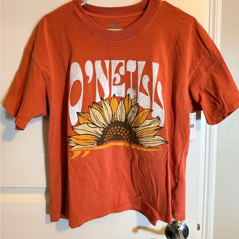 O’Neil cropped sunflower tshirt size L
